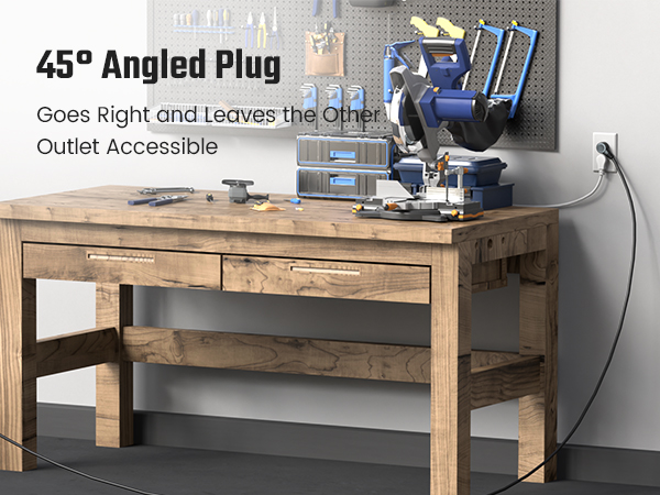 Space-Saving 45° Plug