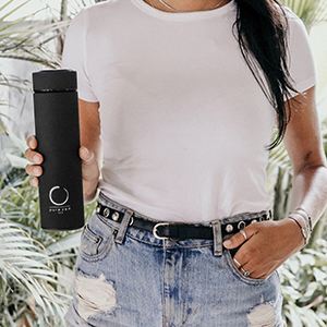 black portable tea infuser tumbler gift for tea lovers and tea drinkers