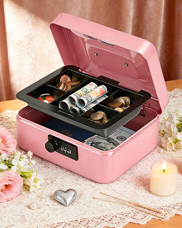 pink lock box for mother‘s day