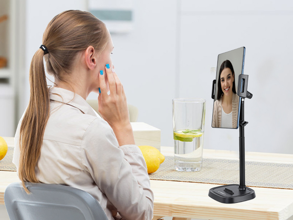 UTEBIT Adjustable Phone Stand for Desk