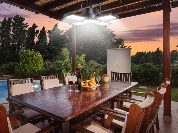 solar shed light