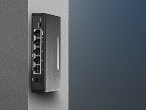 5 port gigabit unmanaged poe switch