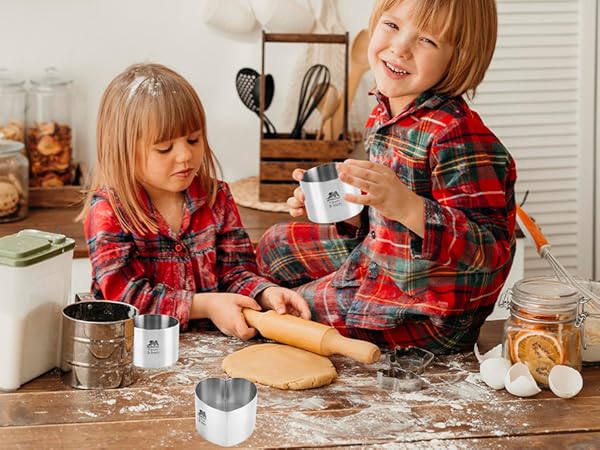 heart shaped cake mold