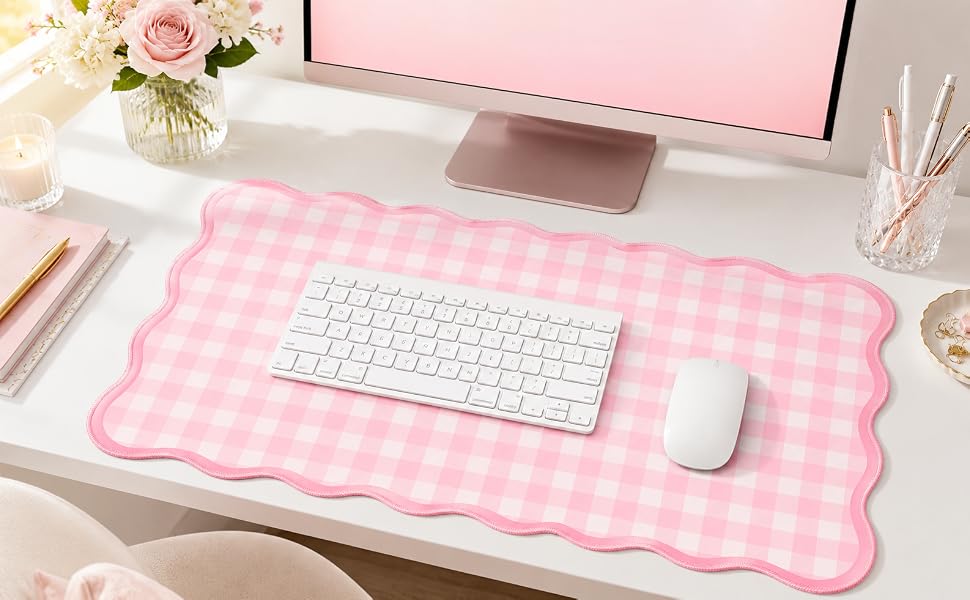 Scalloped Gingham Pink Desk Mat