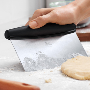 Bench Scraper Chopper