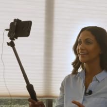 Woman Vlogging with LavMicro-U