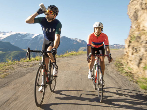 Bikers riding with Podium Bottle