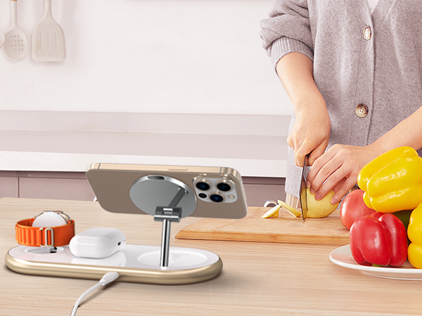 3 in 1 charging station apple