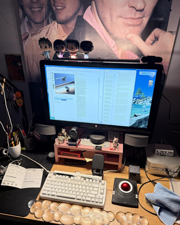 computer monitor light