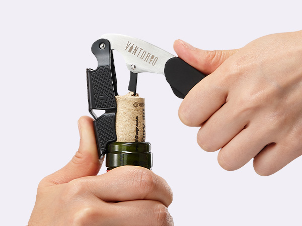 Enjoy years of use with machine-precise craftsmanship and a stainless steel build