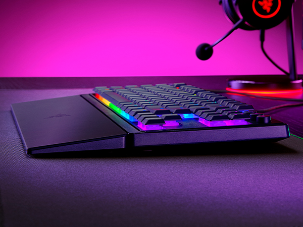Low-profile Keys ergonomic gaming experience