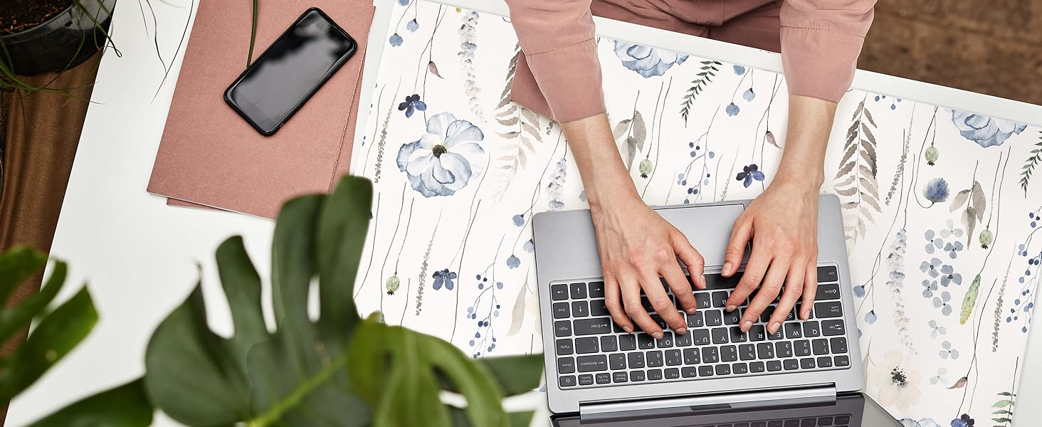 Leather Large Mouse Pad - Designed for Comfort and Productivity!