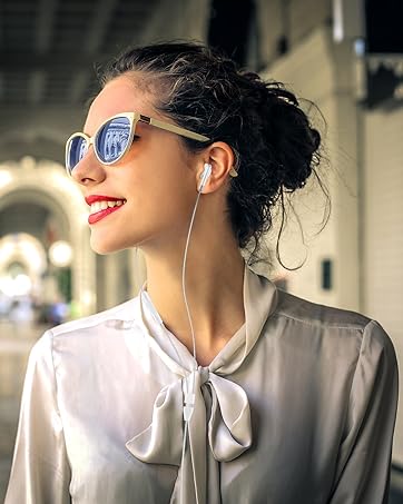 USB-C Headphones for Smartphones