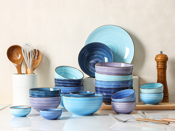 dessert bowl