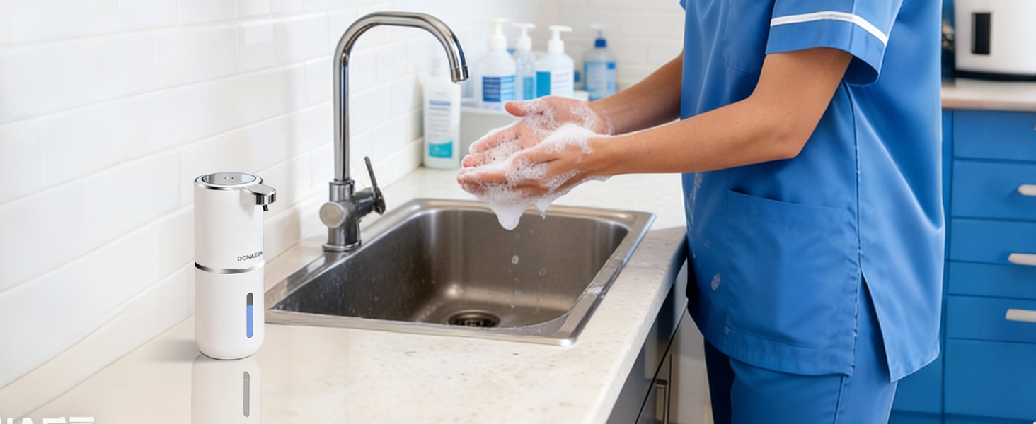 Automatic soap dispenser for hospital