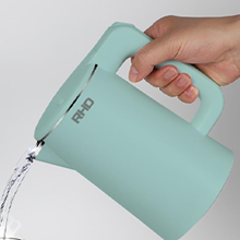 water is a water - saving water bottle that can be used for drinking water.