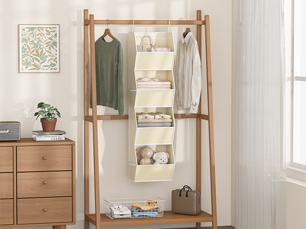hanging closet organizer