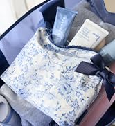 Case-Mate Essential Crinkle Bow Makeup Bag - Waterproof Zipper Pouch - Daily Use Travel Pouch for...