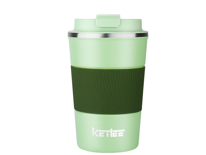 travel mugs