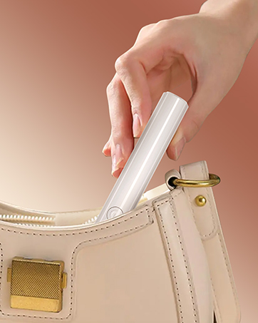 Put the Handheld UV Nail Lamp in the bag