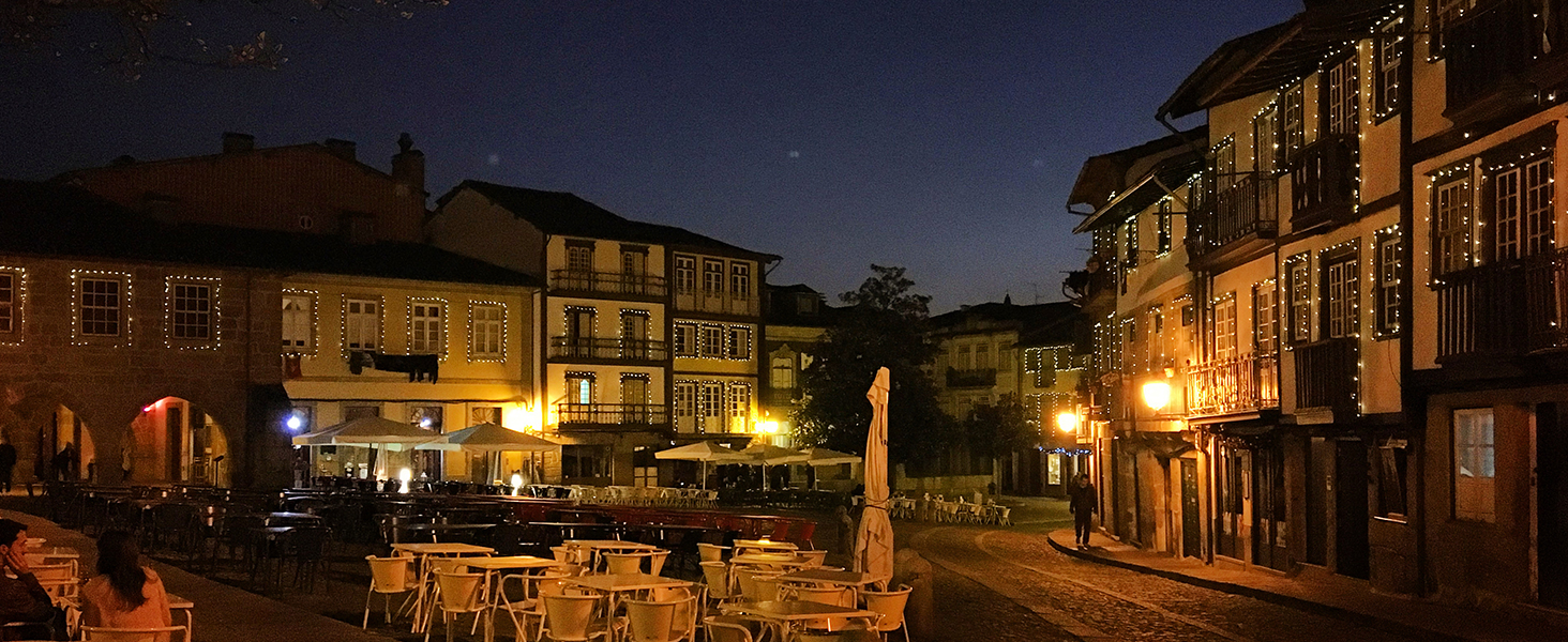 2700K flood light bulb