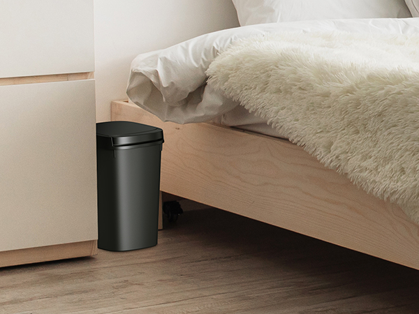 BEDROOM TRASH CAN