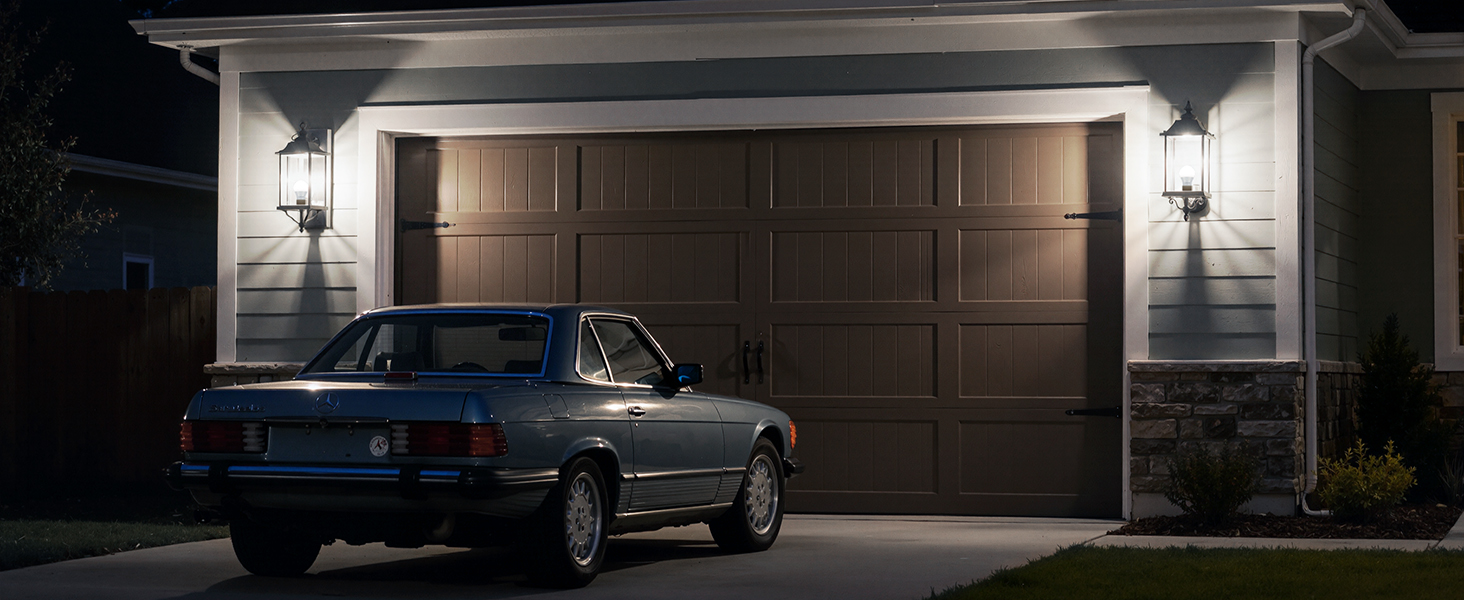 dusk to dawn light bulbs outdoor