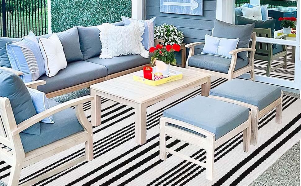 Black and White Outdoor Rug