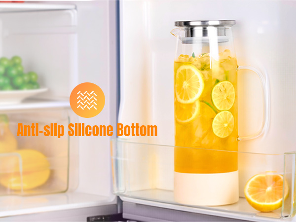 glass carafe with lid and spout