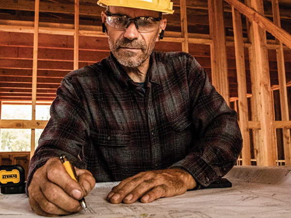 Dewalt 3 in 1 Stylus Pen is the perfect EDC item
