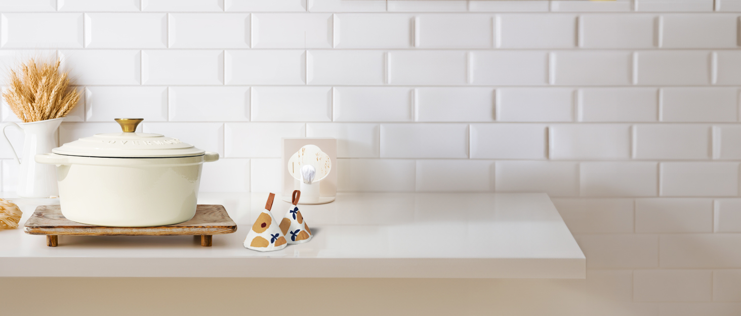 enameled cast iron dutch oven