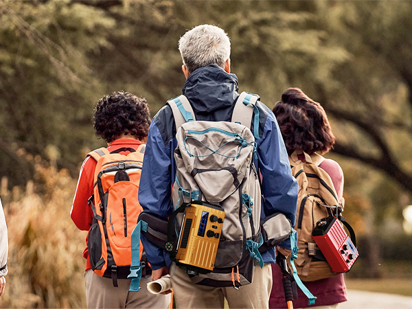 camping radio with carabiner for backpackers