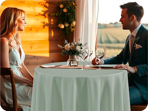 round tablecloth