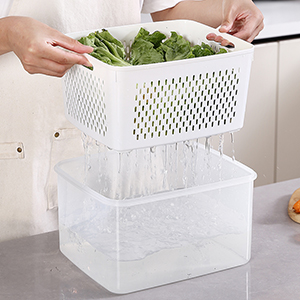Very easy to use this colander to clear food