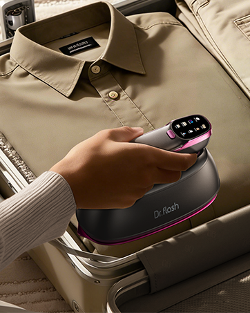 The DRFLASH steam iron features a compact and portable design.