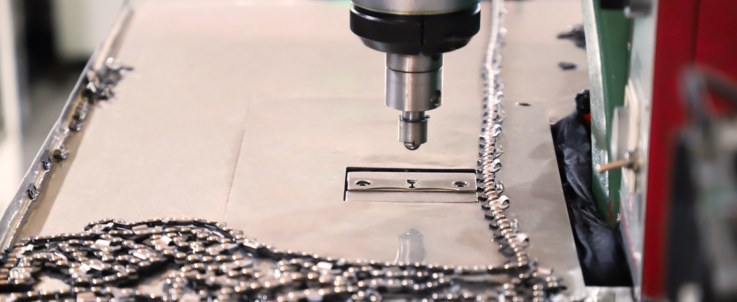 Automatic Riveting Machine