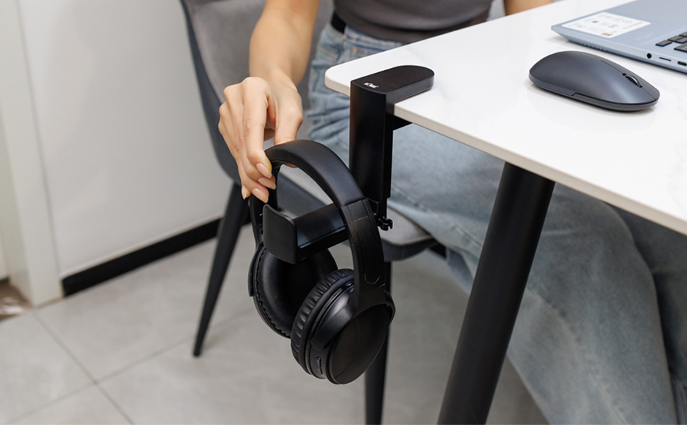 headphone stand