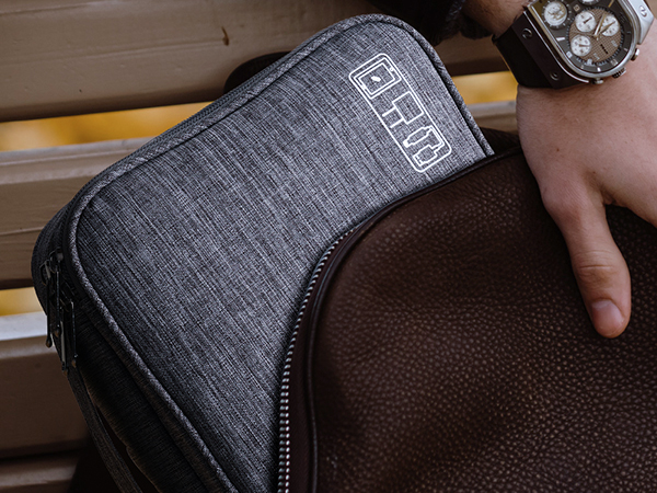 tech pouch organizer