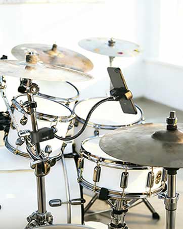 Drum-shaped phone holder