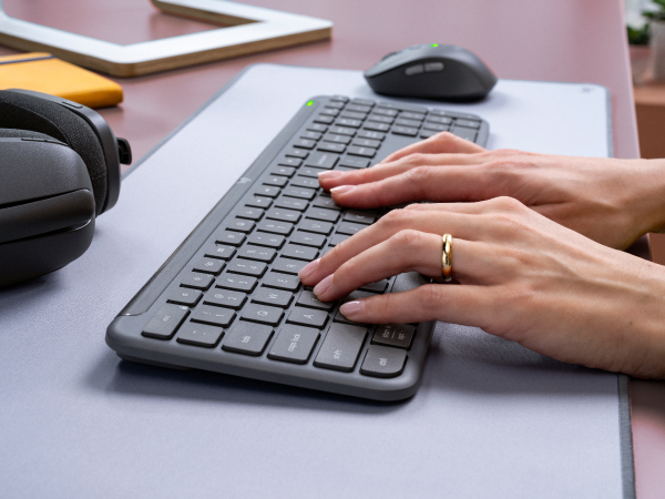 MK955 Slim Wireless Keyboard and Mouse Combo For Larger Hands with Quiet Typing and Clicking