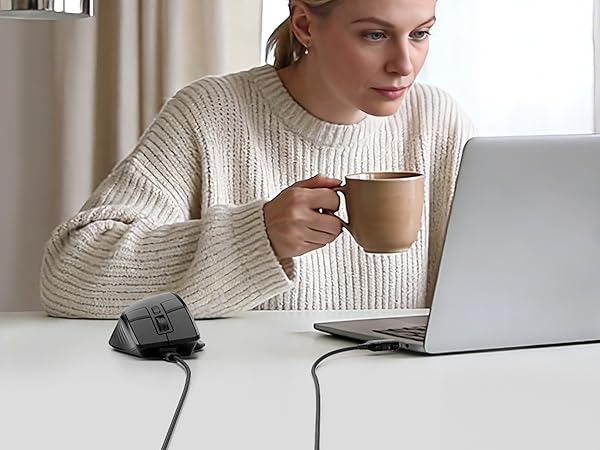 ergonomic mouse wired