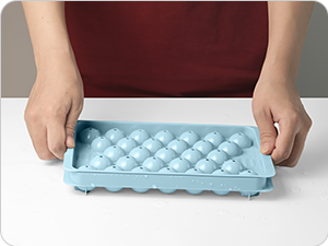 The second step is cover the lid and get extra water out