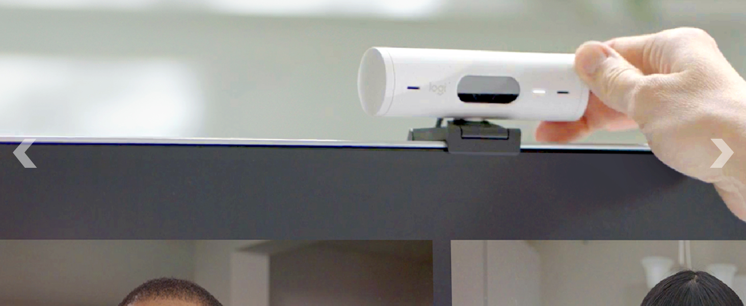 Adjusting Brio 500 privacy shutter