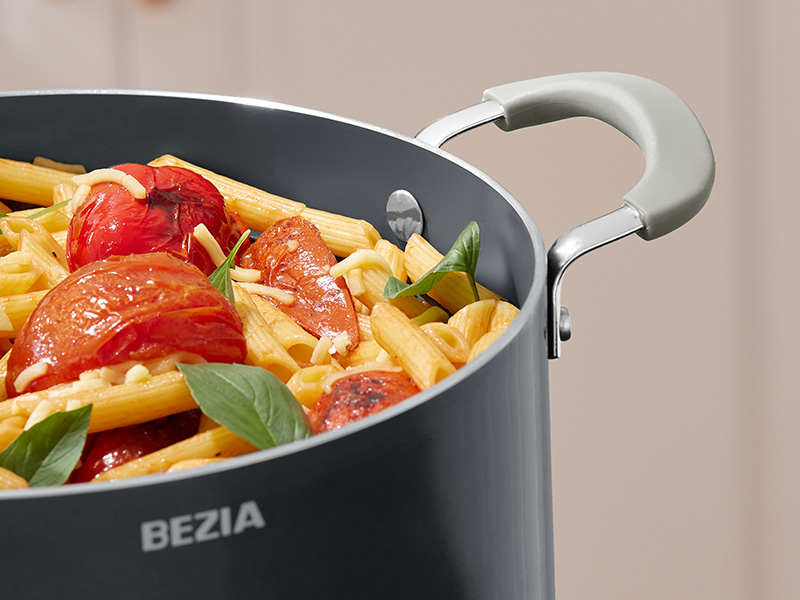 cooking pot