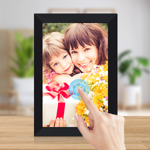 digital picture frame