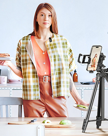 Mini Wireless Lavalier Microphone