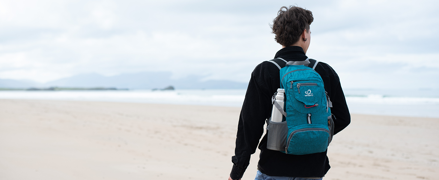 backpack for beach