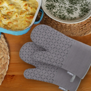 oven mitts