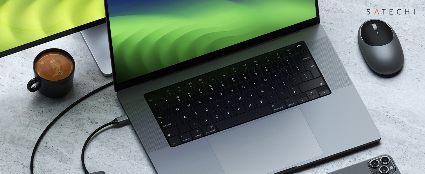 USB-C Multiport Adapter V2 - Premium