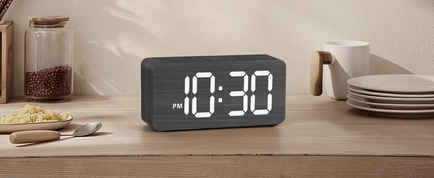 desk clocks for bedrooms